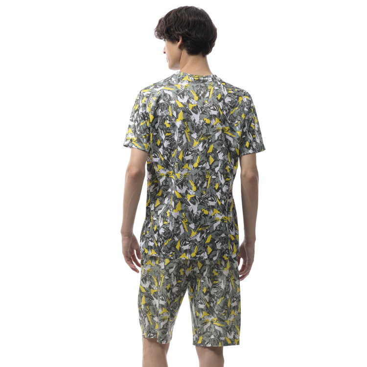 ダークオリーブ(084)