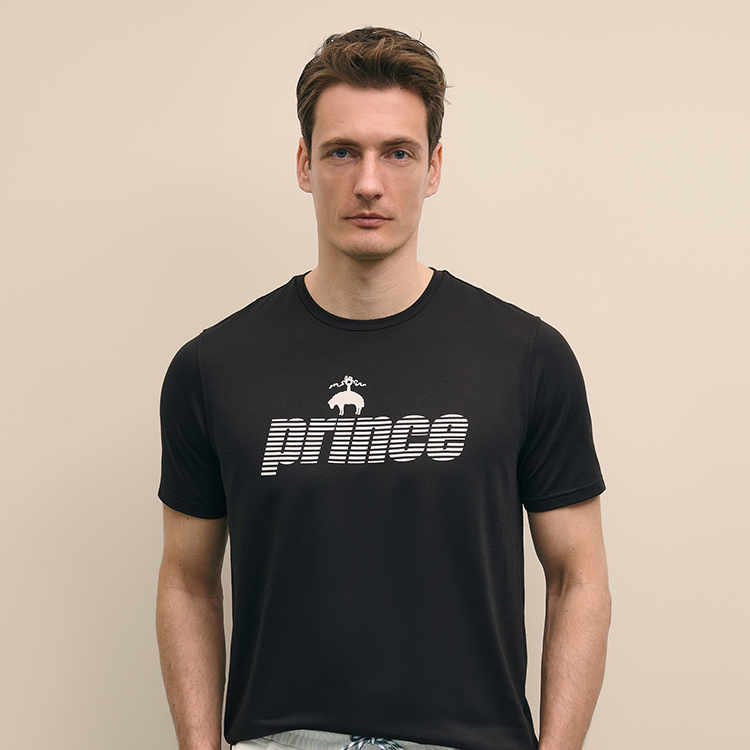 グラフィックＴシャツ